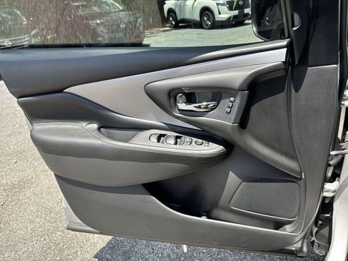 Used 2021 Nissan Murano SL w/ SL Moonroof Package FWD image 27