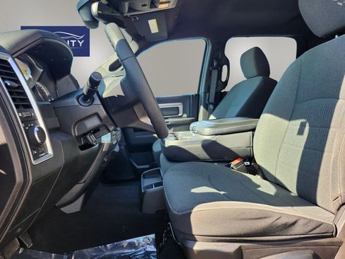 Used 2022 RAM 1500 Classic Warlock w/ Electronics Group image 10