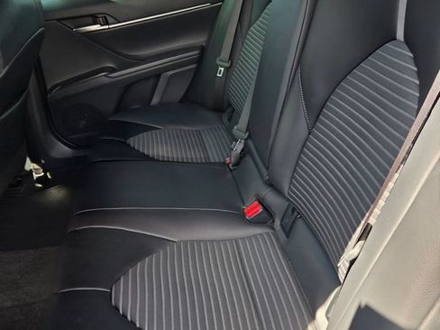 Used 2024 Toyota Camry SE FWD image 40