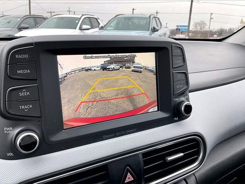 Used 2020 Hyundai Kona SEL image 21