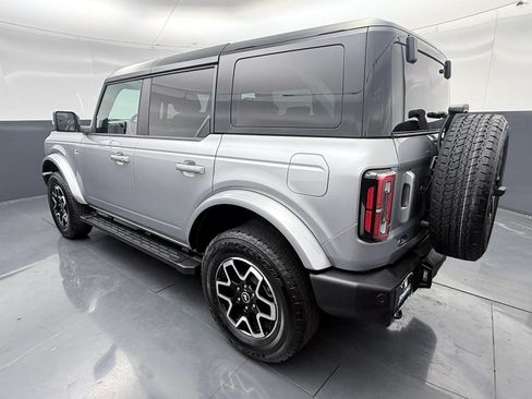 Used 2024 Ford Bronco Outer Banks AWD/4WD image 5