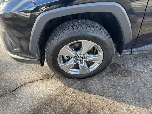 Used 2025 Toyota RAV4 LE image 29