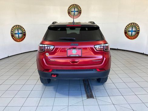 Used 2025 Jeep Compass Trailhawk AWD/4WD image 22