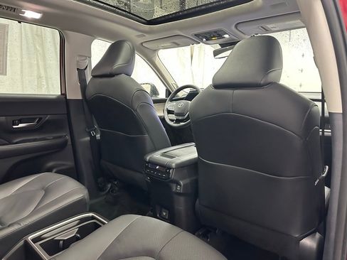 Used 2025 Toyota Grand Highlander Limited image 60