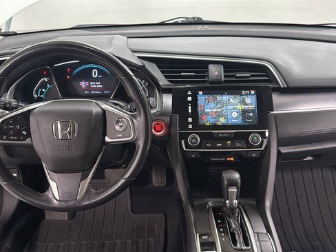 Used 2018 Honda Civic EX-L image 9
