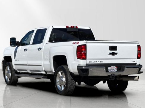 Used 2016 Chevrolet Silverado 2500 LTZ w/ Duramax Plus Package image 5