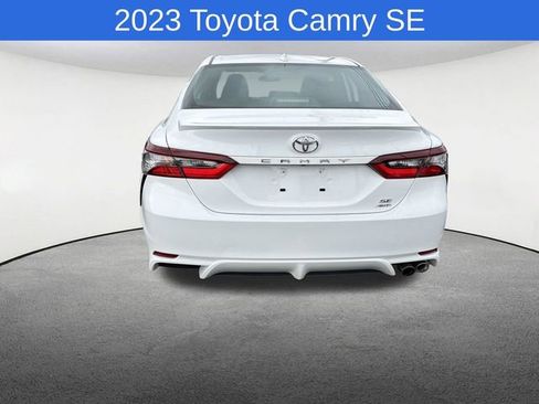 Used 2023 Toyota Camry SE AWD/4WD image 15