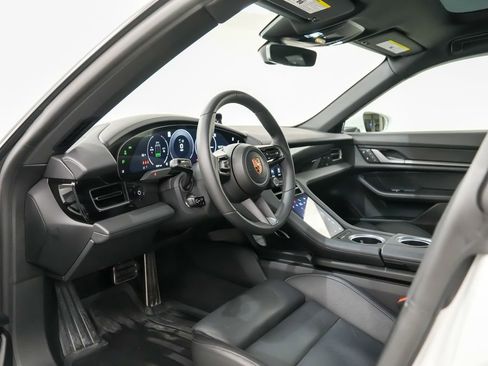 Certified 2025 Porsche Taycan RWD image 4