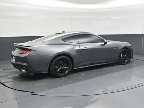 Used 2024 Ford Mustang GT RWD image 3