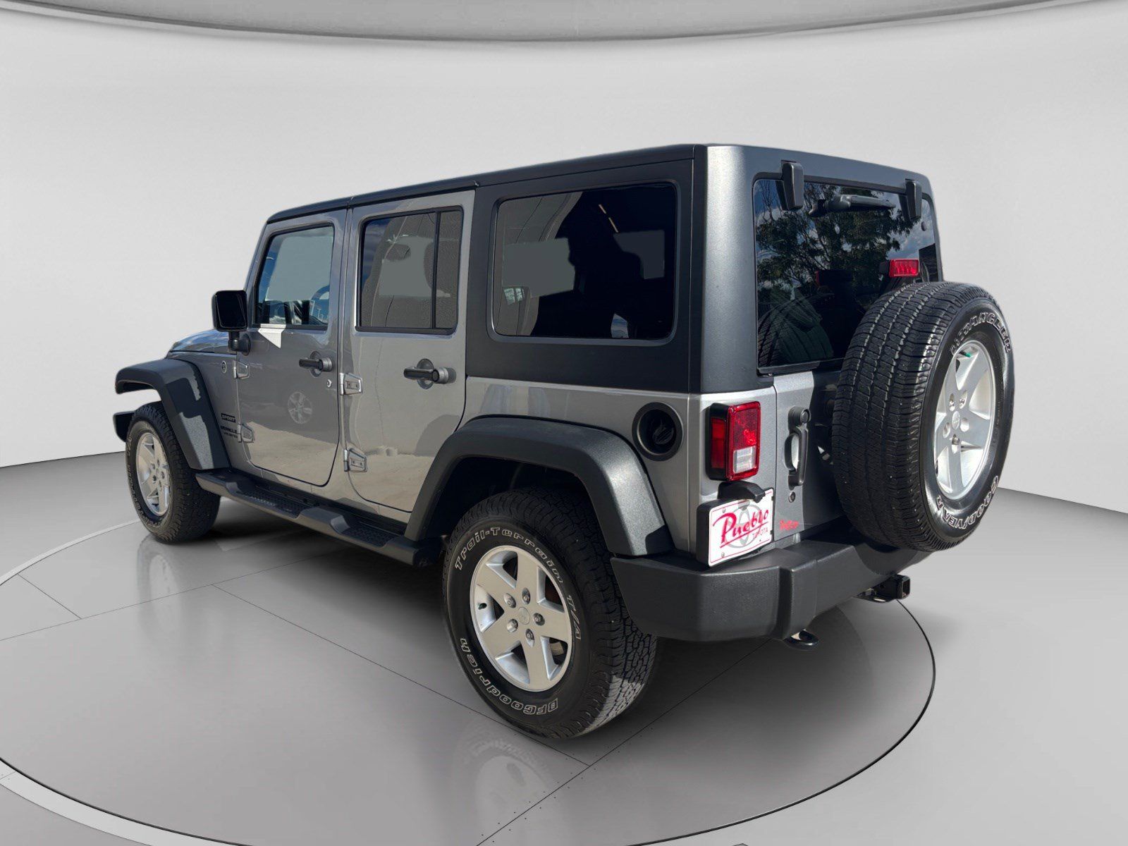 Used 2015 Jeep Wrangler Unlimited Sport w/ Quick Order Package 24S AWD/4WD image 3