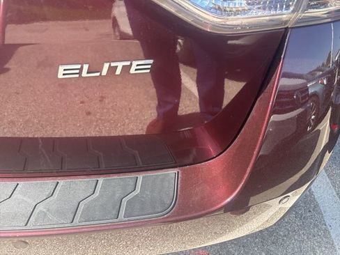 Used 2014 Honda Odyssey Touring Elite image 5