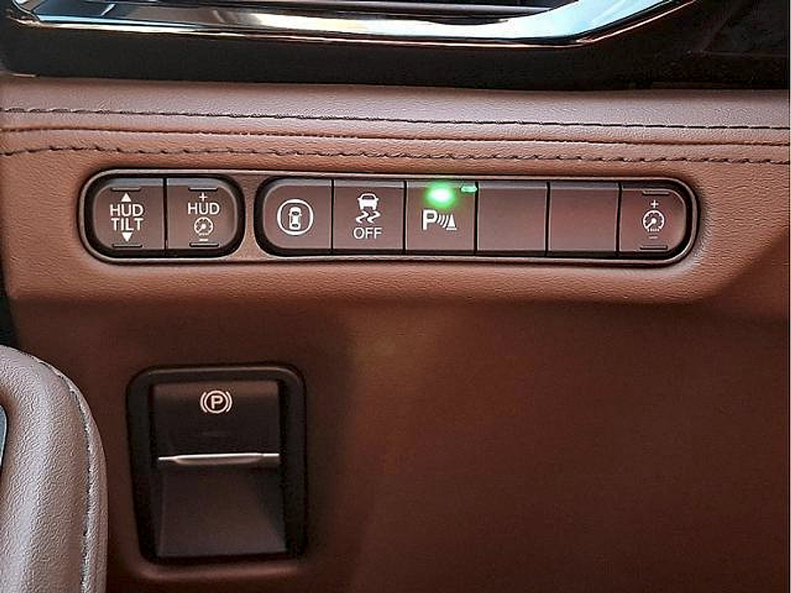 Used 2023 Acura MDX w/ Advance Package AWD/4WD image 24