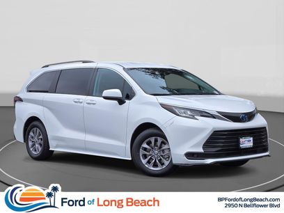 Used 2023 Toyota Sienna LE