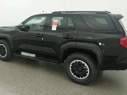 New 2026 Toyota 4Runner TRD Off-Road Premium AWD/4WD image 17