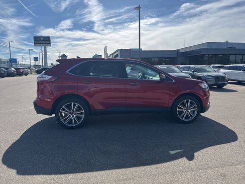 Used 2024 Ford Edge Titanium w/ Equipment Group 301A AWD/4WD image 6