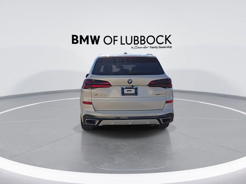 Used 2026 BMW X5 xDrive50e w/ M Sport Package image 8