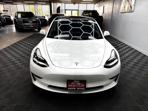 Used 2018 Tesla Model 3 Long Range AWD/4WD image 6