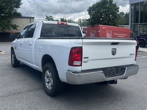 Used 2019 RAM 1500 Classic SLT AWD/4WD image 6