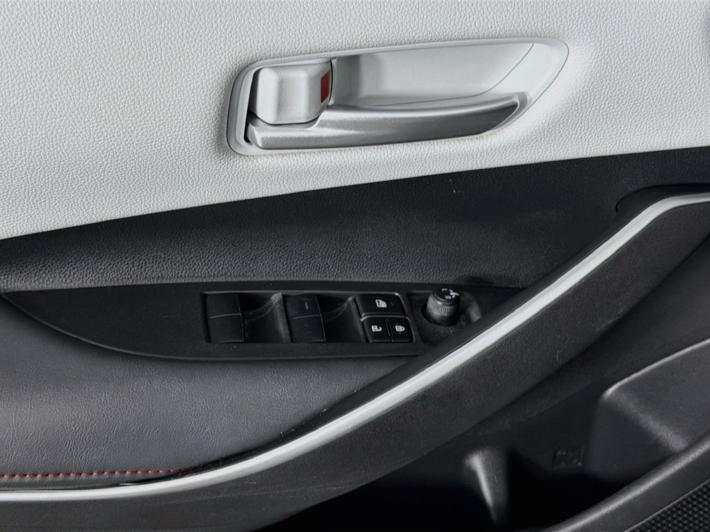 Used 2024 Toyota Corolla SE FWD image 23