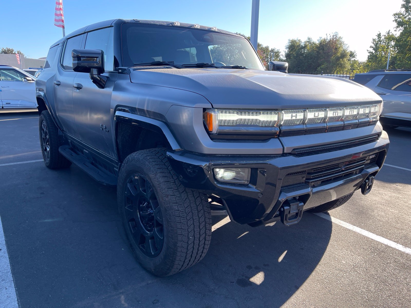 Used 2026 GMC Hummer EV 3X w/ Carbon Fiber Edition Package AWD/4WD image 1
