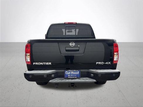 Used 2018 Nissan Frontier PRO-4X AWD/4WD image 7