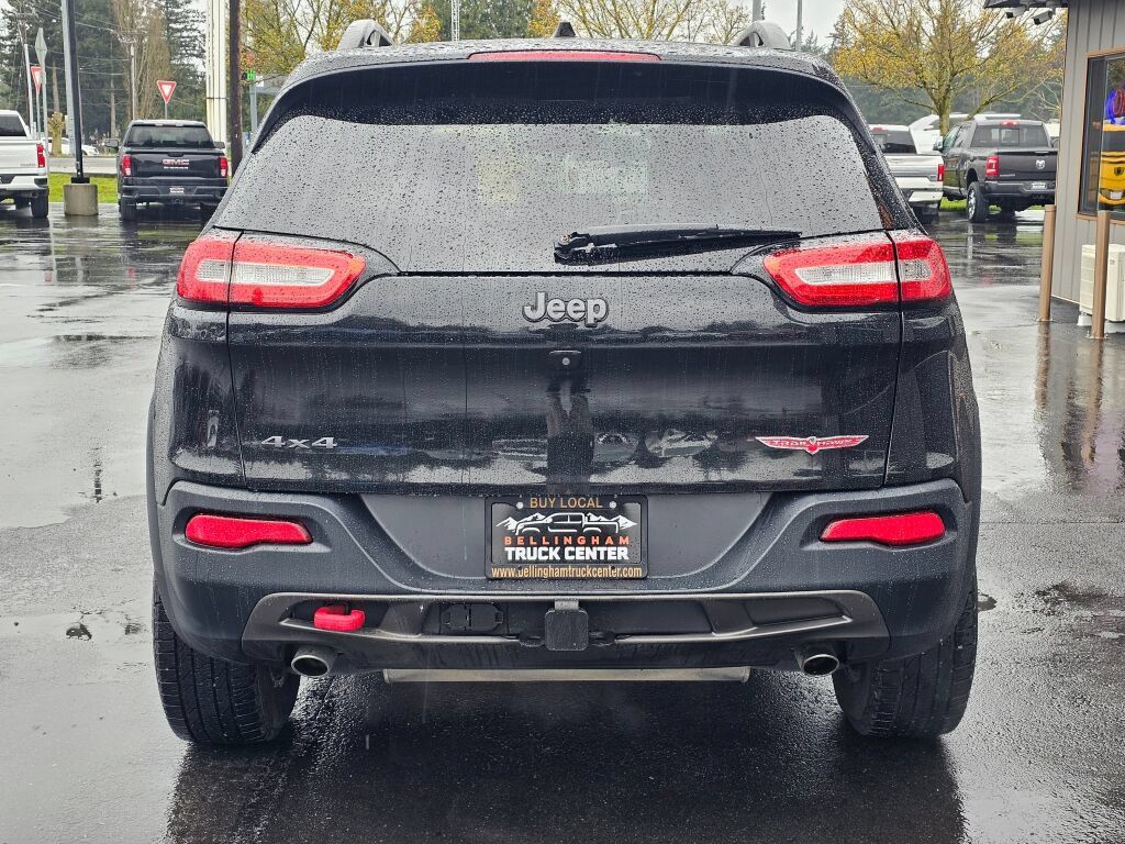 Used 2016 Jeep Cherokee Trailhawk w/ Leather Interior Group AWD/4WD image 4