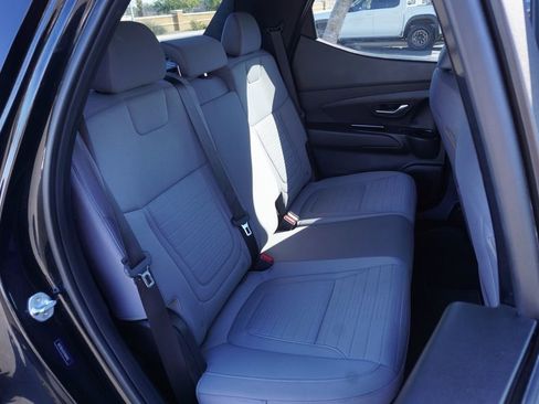 Used 2023 Hyundai Santa Cruz SEL w/ Cargo Package image 9