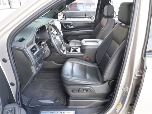 Used 2022 Chevrolet Tahoe Z71 w/ Luxury Package image 13