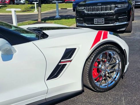 Used 2017 Chevrolet Corvette Grand Sport RWD image 8