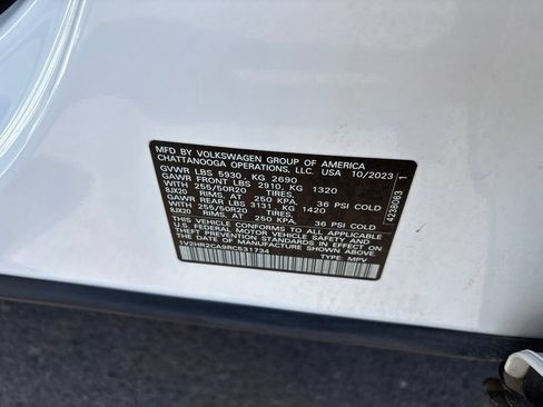 Used 2024 Volkswagen Atlas SE AWD/4WD image 20