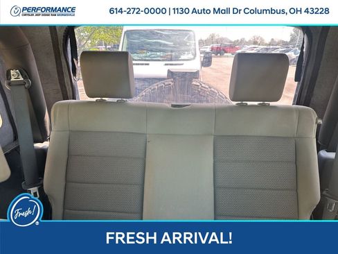 Used 2009 Jeep Wrangler Sahara w/ Dual Top Group image 21