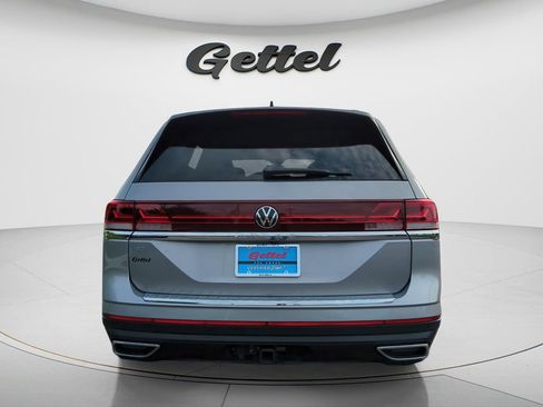 Used 2024 Volkswagen Atlas SE FWD image 6