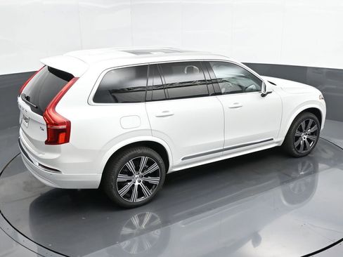 New 2025 Volvo XC90 T8 Core w/ Protection Package Premier AWD/4WD image 33