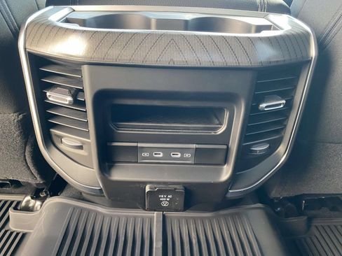 New 2026 RAM 2500 Big Horn AWD/4WD image 13