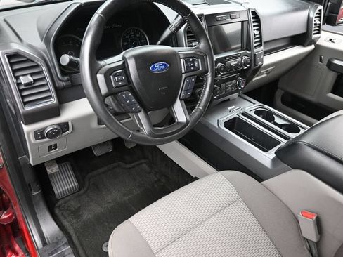 Used 2017 Ford F150 XLT w/ Equipment Group 302A Luxury AWD/4WD image 16