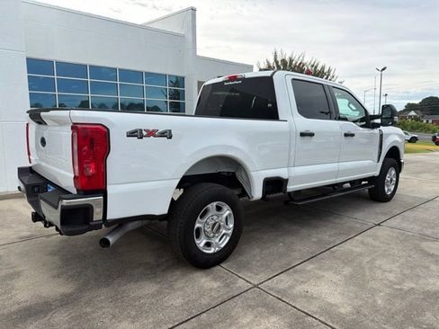 Used 2025 Ford F250 XLT AWD/4WD image 7