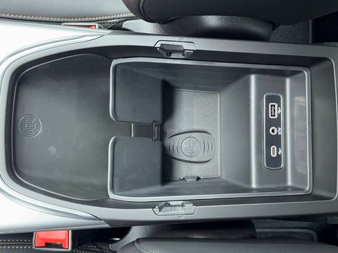 New 2025 Alfa Romeo Giulia w/ Driving Assist Package image 28