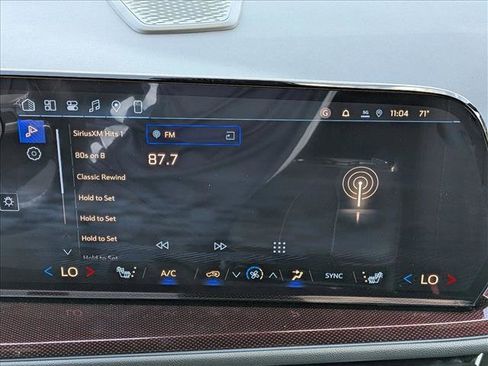 New 2026 Chevrolet Traverse Z71 w/ Enhanced Driving Package image 11