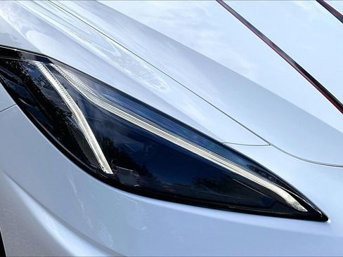 Used 2024 Chevrolet Corvette Stingray w/ Z51 Performance Package image 25