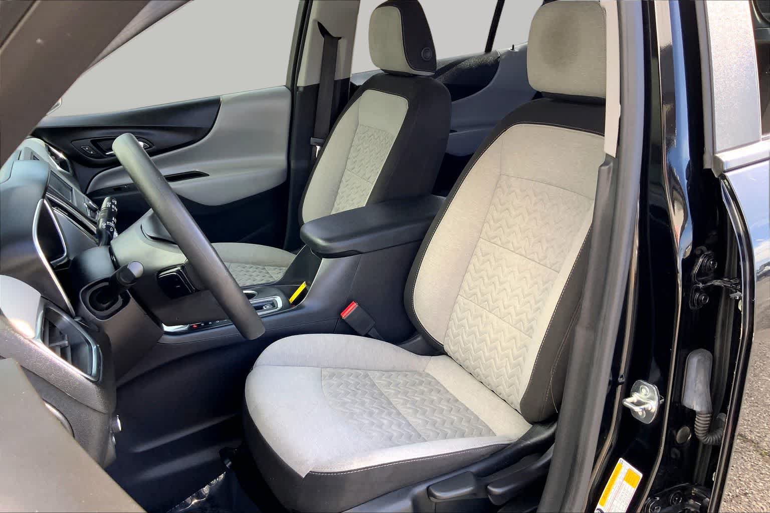 Used 2024 Chevrolet Equinox LS FWD image 8