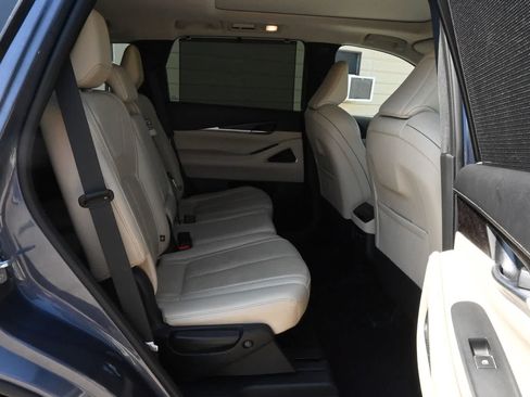 Used 2022 INFINITI QX60 Sensory w/ Cargo Package FWD image 22