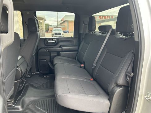 Used 2022 Chevrolet Silverado 2500 W/T w/ WT Convenience Package image 10