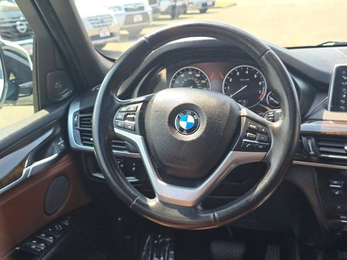 Used 2017 BMW X5 xDrive40e w/ Premium Package AWD/4WD image 19