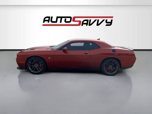 Used 2022 Dodge Challenger R/T Scat Pack w/ Dynamics Package RWD image 4