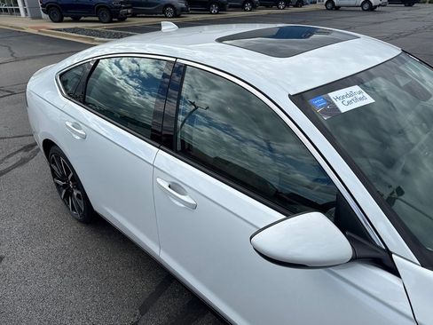 Certified 2023 Honda Accord Touring image 14