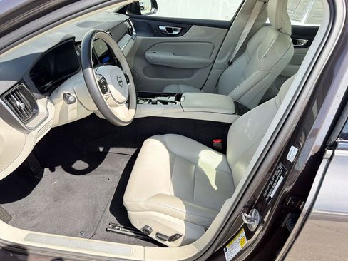 Used 2024 Volvo S60 T8 Plus w/ Climate Package image 5