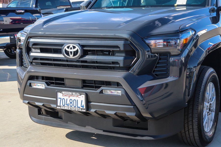 Certified 2026 Toyota Tacoma SR5 RWD image 9