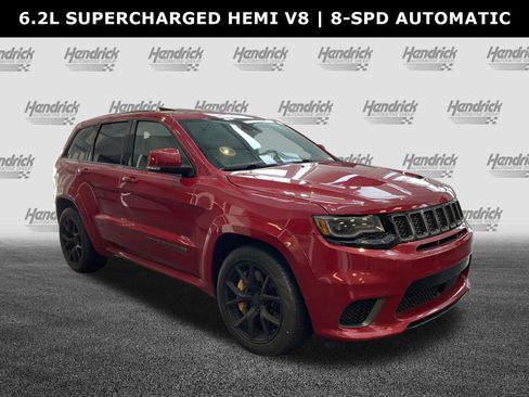Used 2018 Jeep Grand Cherokee Trackhawk AWD/4WD image 2