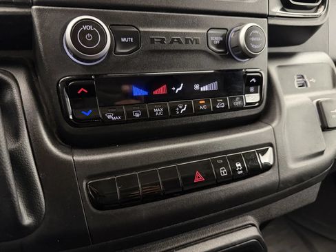 Used 2023 RAM ProMaster 2500 FWD image 25