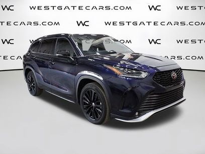 Used 2024 Toyota Highlander XSE